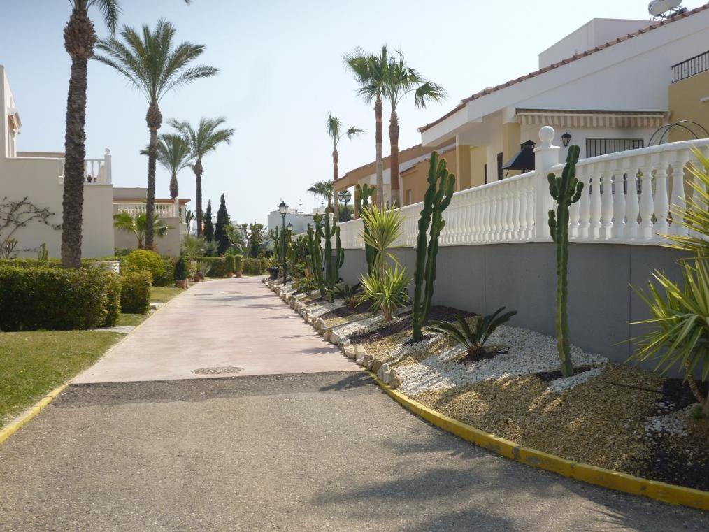 Bahia De Vera Apartamento Moralbe Playas de Vera Ngoại thất bức ảnh